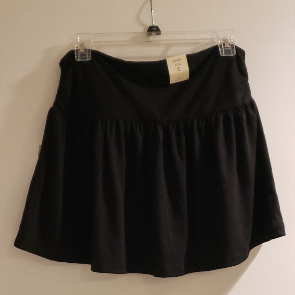 🔥 NWT Black Skirt Old Navy Size Small